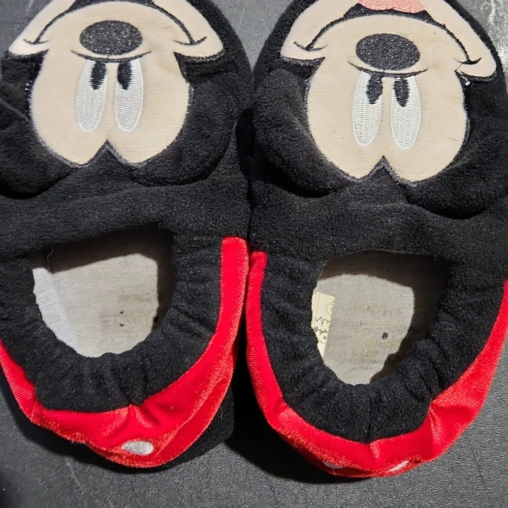 Mickey Mouse Toddler Slippers 9/10
